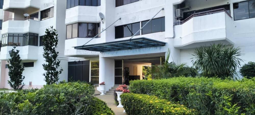 バツーフェリンギビーチSri Sayang Pearl Viewアパートメント 部屋 写真